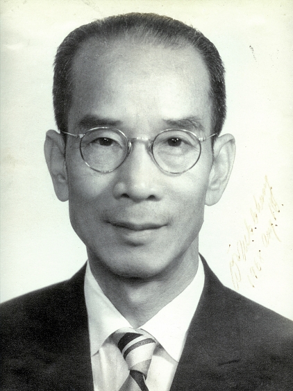 第一任院長<br>張文哲