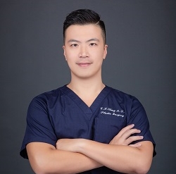Attending surgeon, Chun-Kai Chang