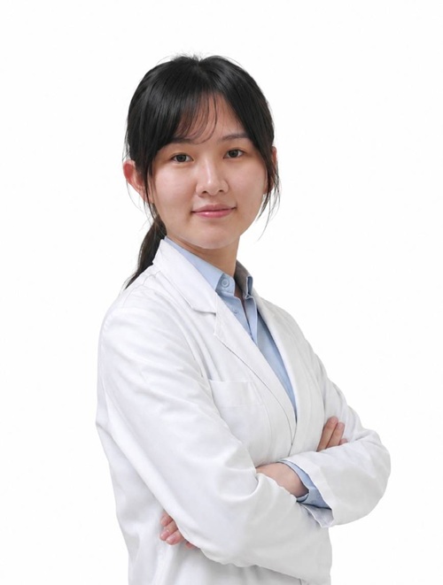 方怡文